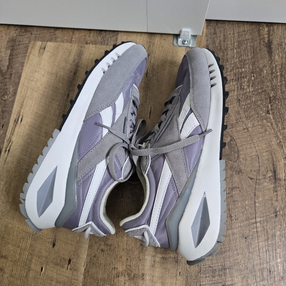 Reebok Mens Size 8 Gray Sneakers - Picture 6 of 11